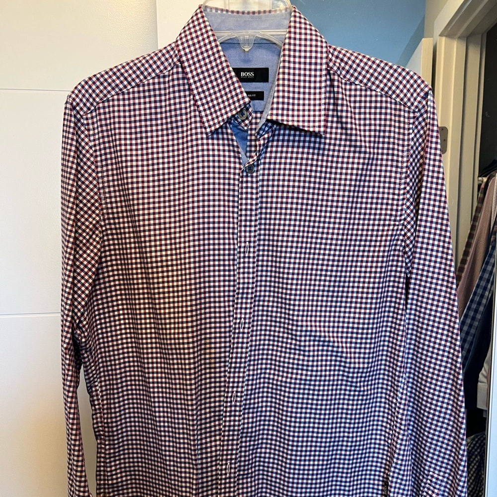 Hugo Boss dress shirt sz. S, regular fit